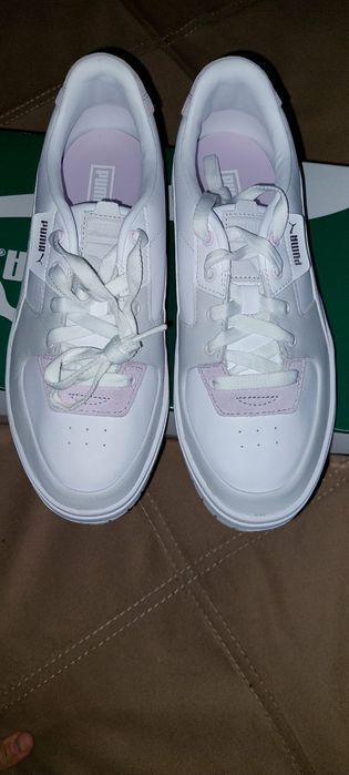 Puma кроссовки женские 39размер.