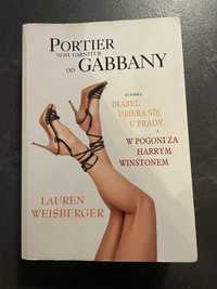 Portier nosi garnitur od Gabbany Louren Weisberger