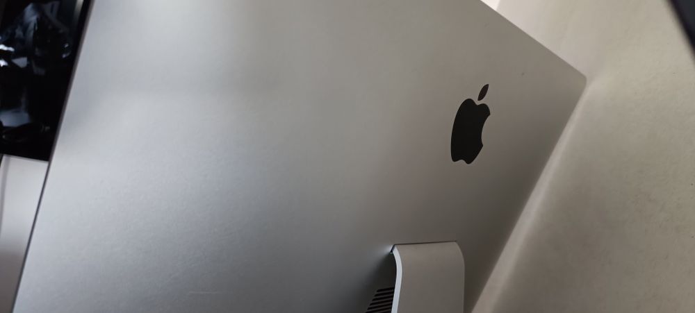 iMac 21,5", i5 quad, 16gb e 512gb disco ssd