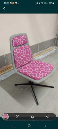Krzesła tapicerowane 3 szt- na metalowej nodze