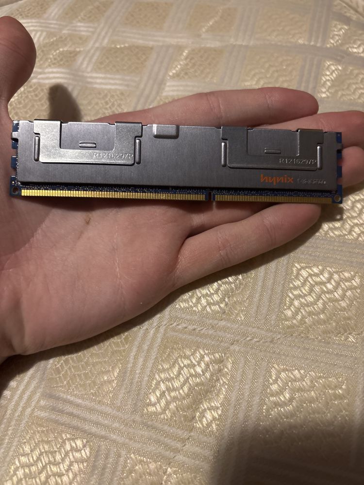 оперативна пам'ять Hynix (cert) 4GB(2x4)DDR3 2Rx4 PC3-10600R
