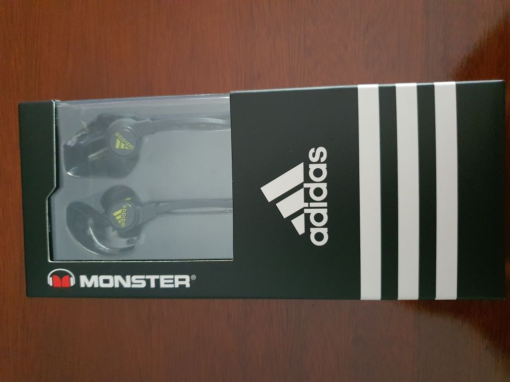 Adidas Sport by Monster Earbuds