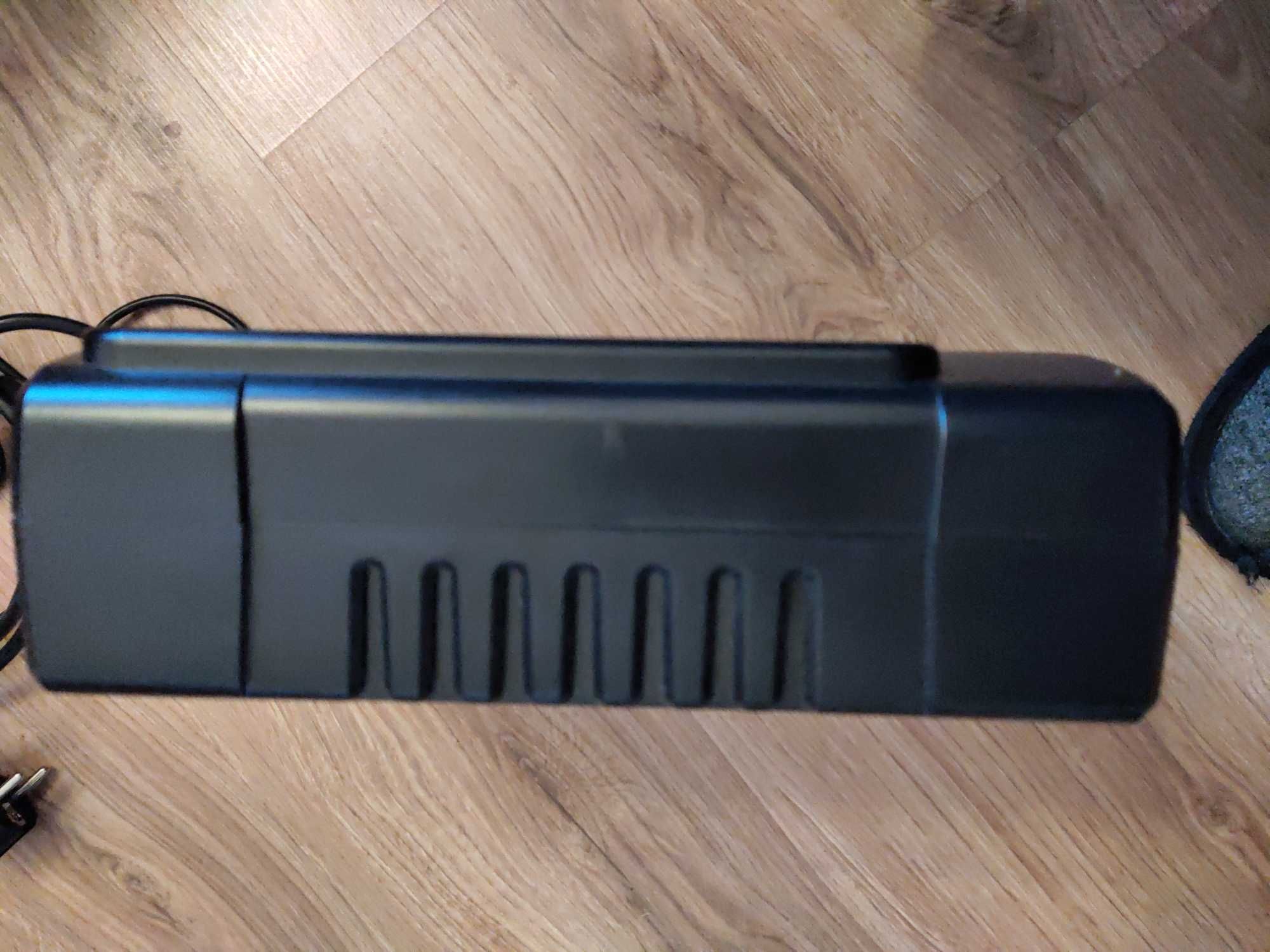 APC Back-UPS ES 700VA (BE700G-RS)