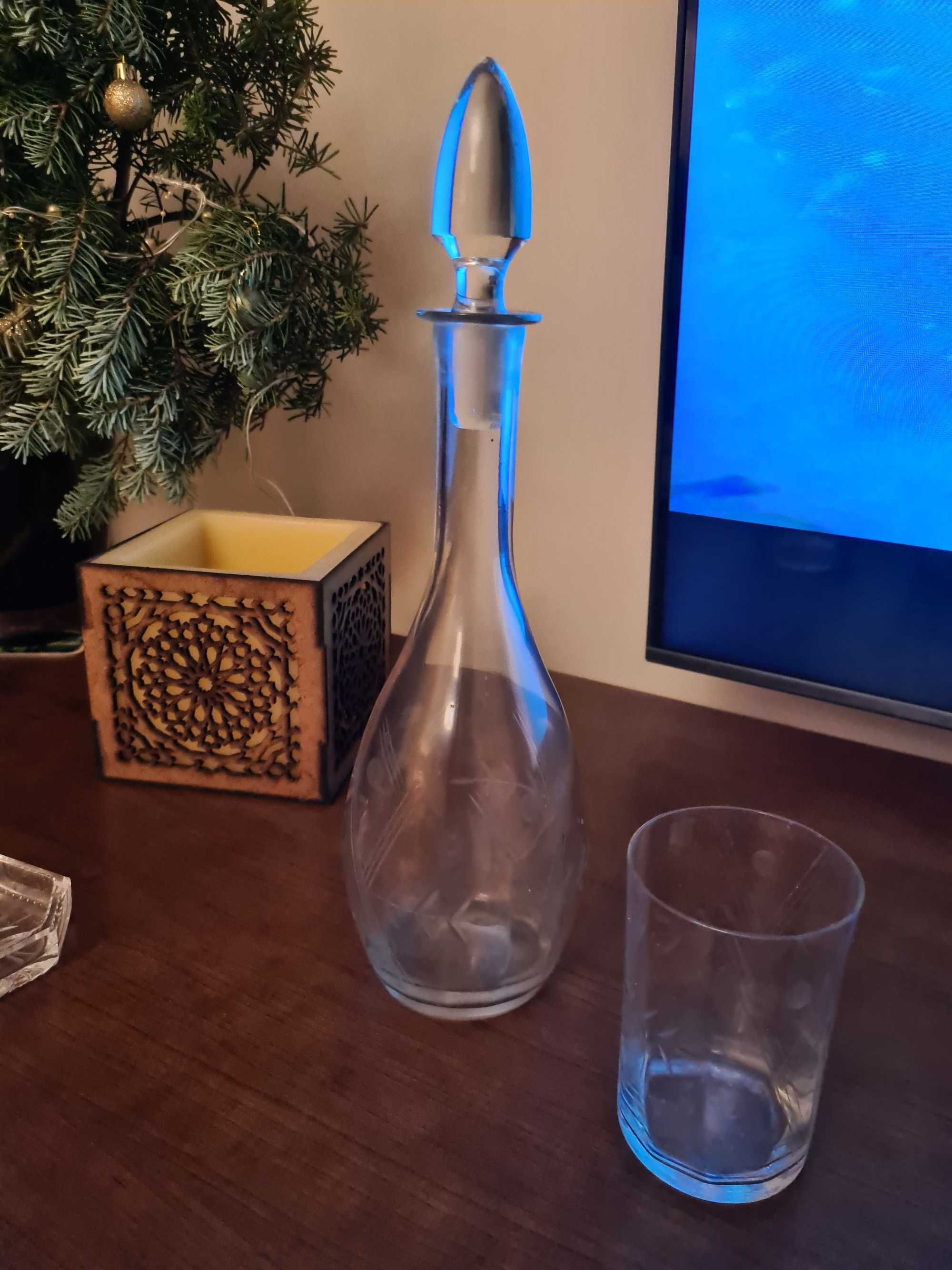 Komplet starego szkła karafka popielniczka szklanka do wina