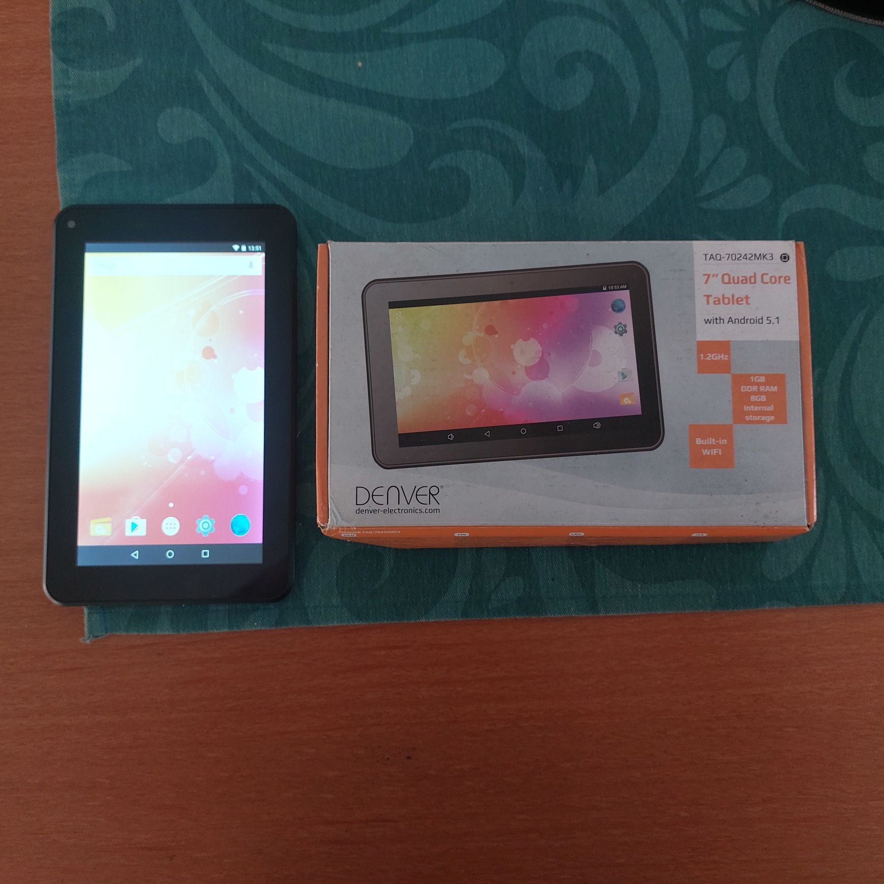 Tablet 7"quad core 1GB DDR ram 8GB memória interna 1.2GHz