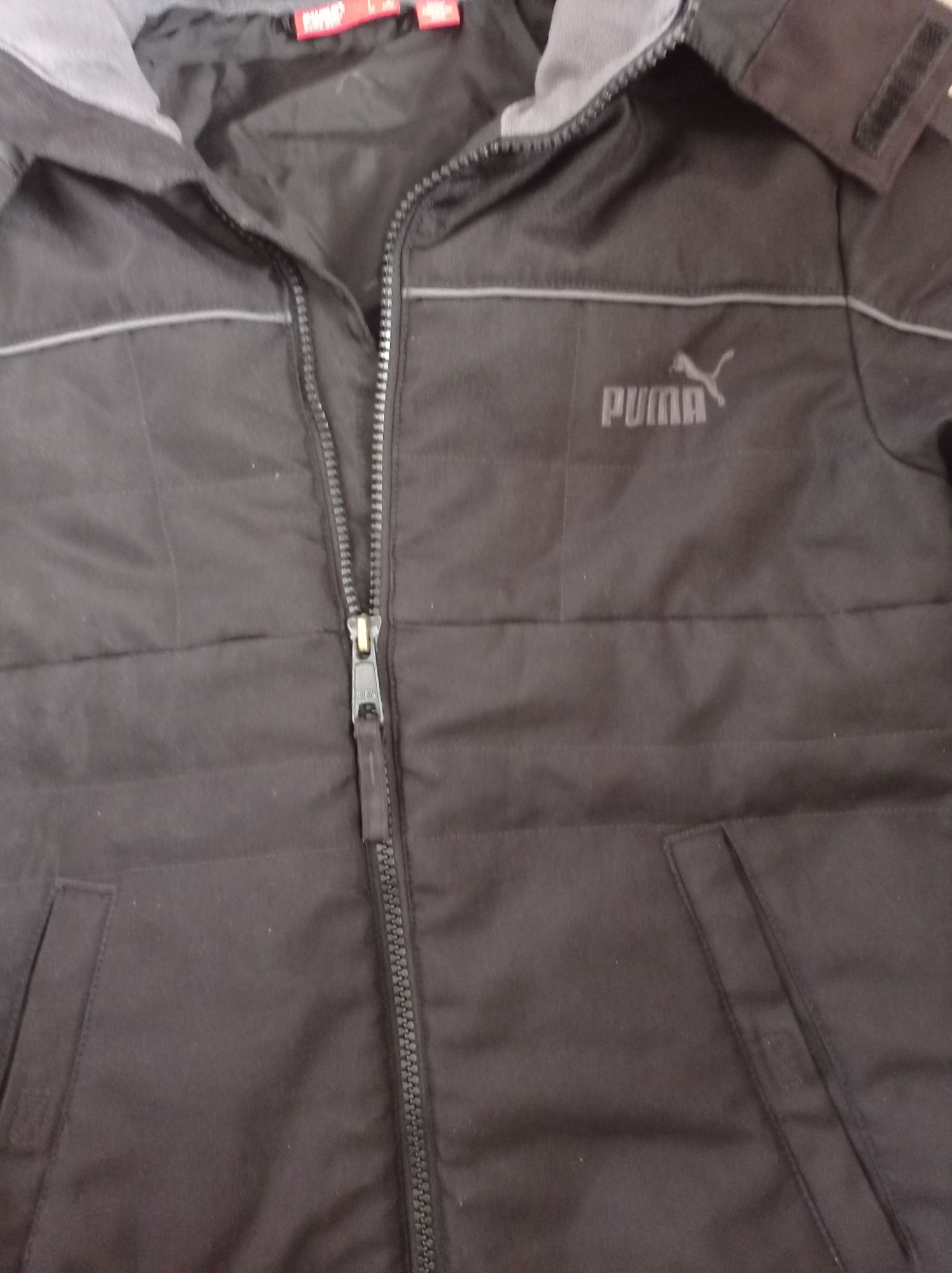 Продам куртку Puma