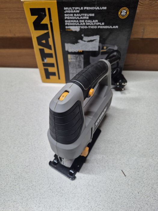 Wyrzynarka Sieciowa 600W