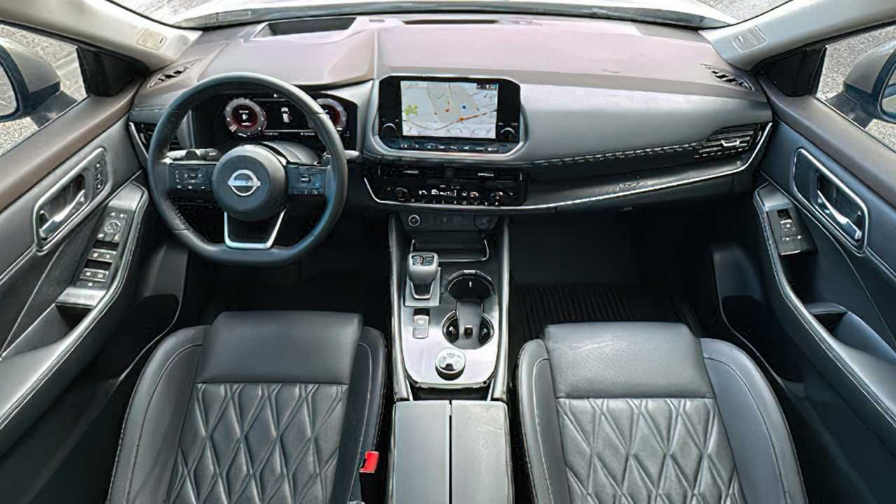 Nissan Rogue Platinum 2023