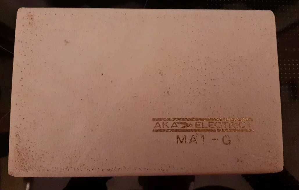 Массажный аппарат MA 1/G AKA-Electric - эпоха ГДР   с футляром