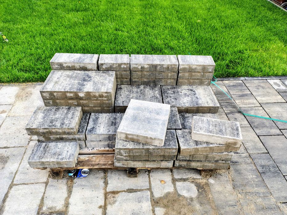 kostka brukowa prostokątna jak na zdjęciu