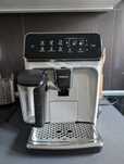Ekspres PHILIPS LatteGo 3200 EP3243/70