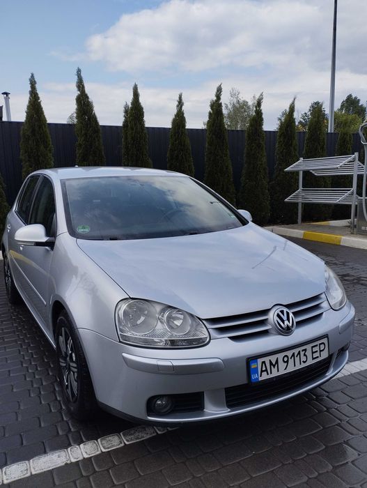 ПРОДАМ Volkswagen  golf V