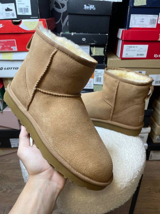 Угги жіночі UGG Classic Mini Ii Boot Beige. Розмір 40. Оригінал!!!