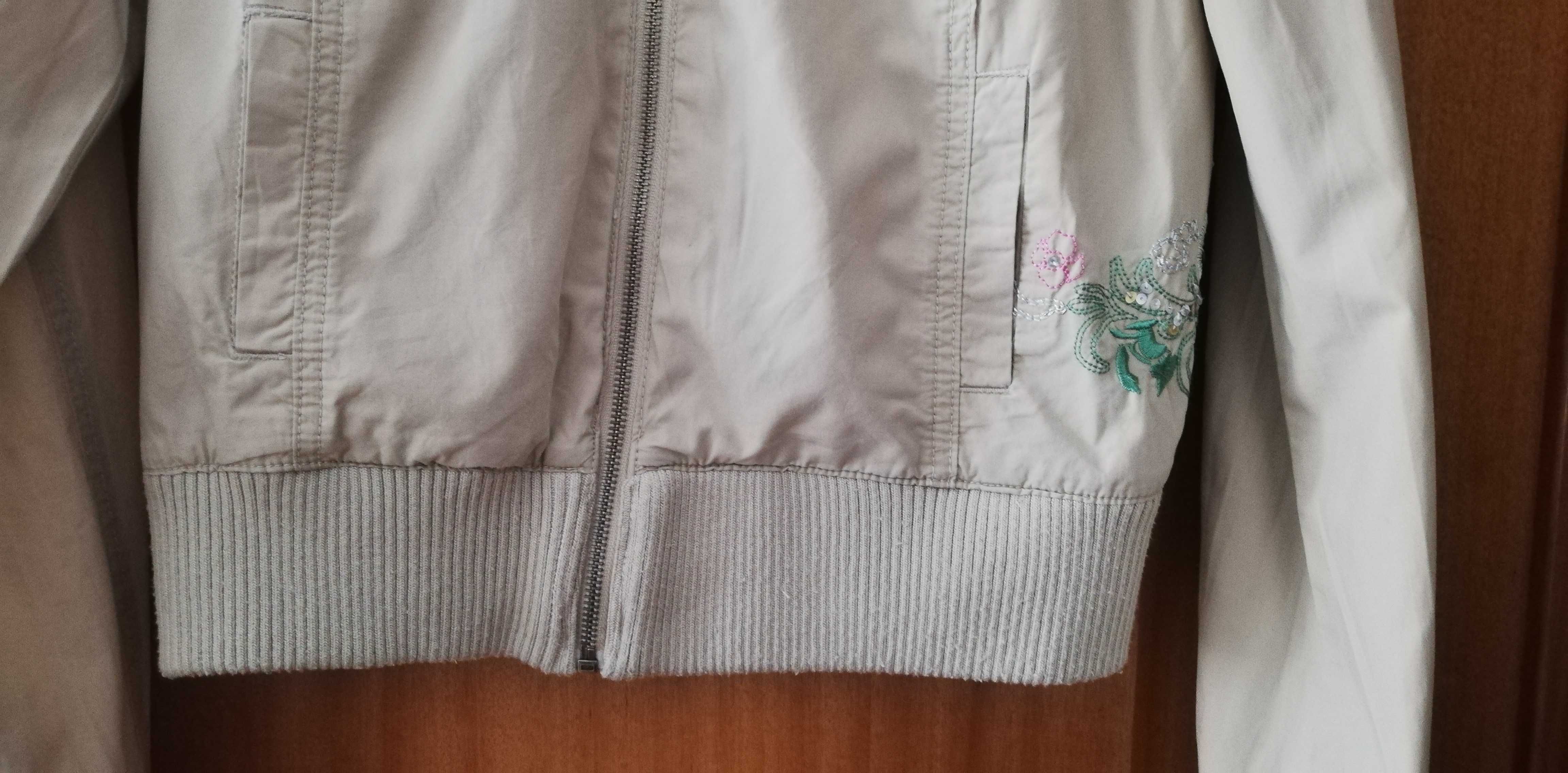 Casaco / Blusão com Bordados e Lantejoulas Sacoor
