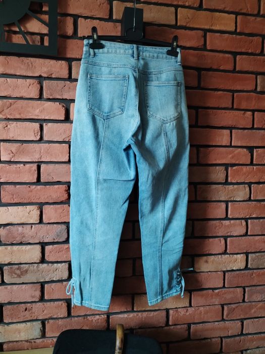 Fajne spodnie jeansy rozmiar XS-S