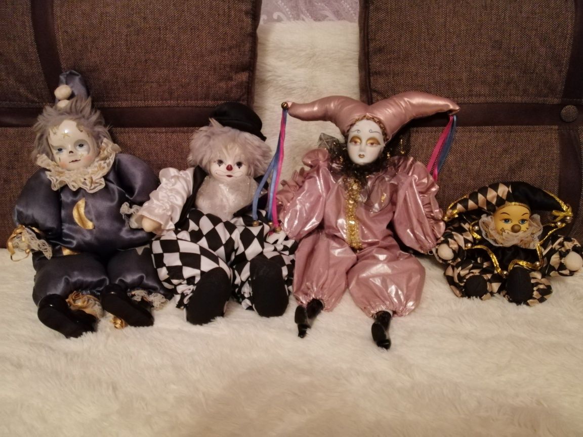 Продам ляльки клоуни