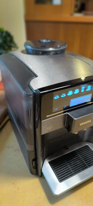 Ekspres aut. Siemens EQ6 plus s700. Sprawny filmy