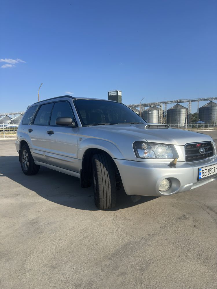 Subaru Forester 2004 • повна комплектація • газ/бензин