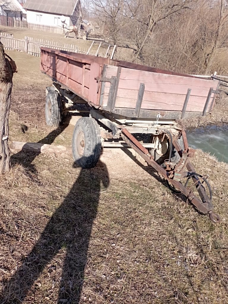 Продам причіп від т-40