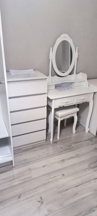 Składanie i montaż mebli