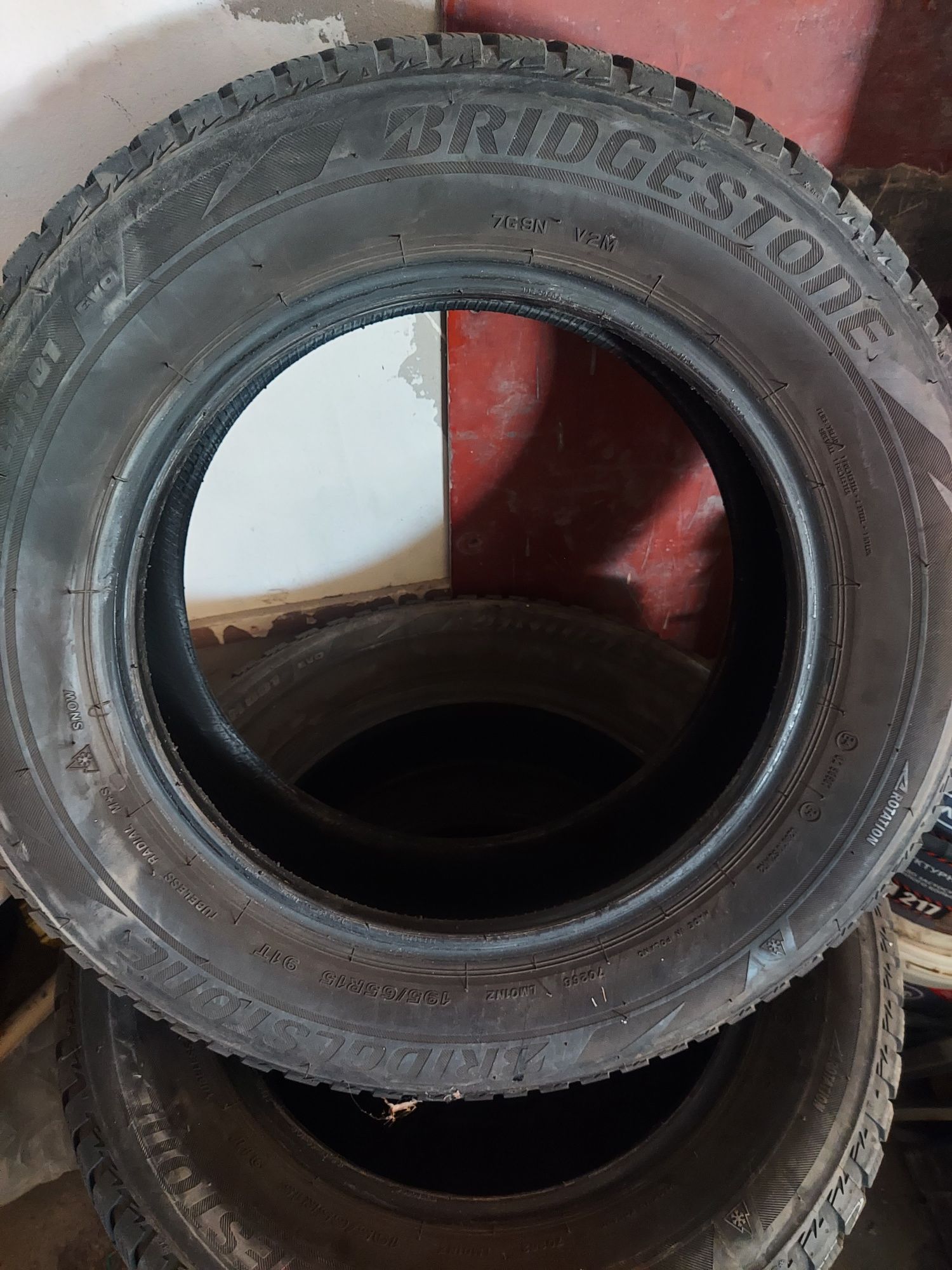 195 65 15 комплект 4шт Bridgestone