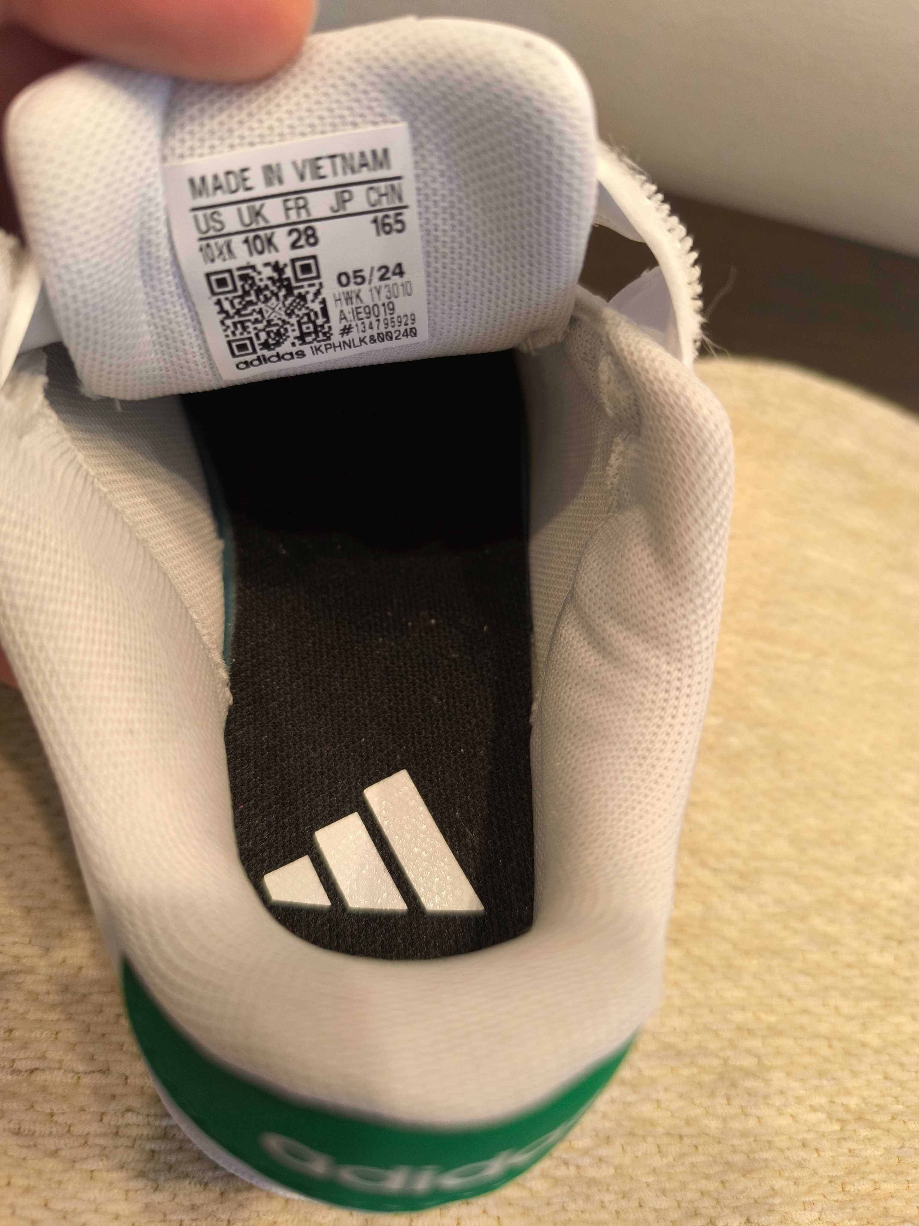Ténis Adidas advantage criança nr 28 NOVOS