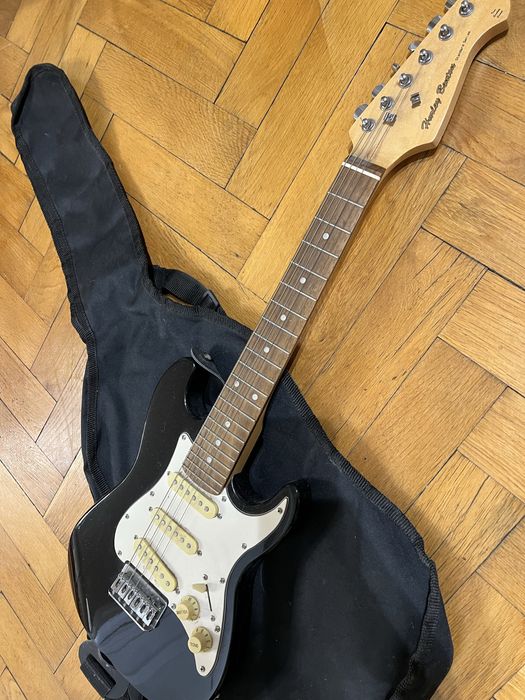 Gitara elektryczna Harley Benton + pokrowiec