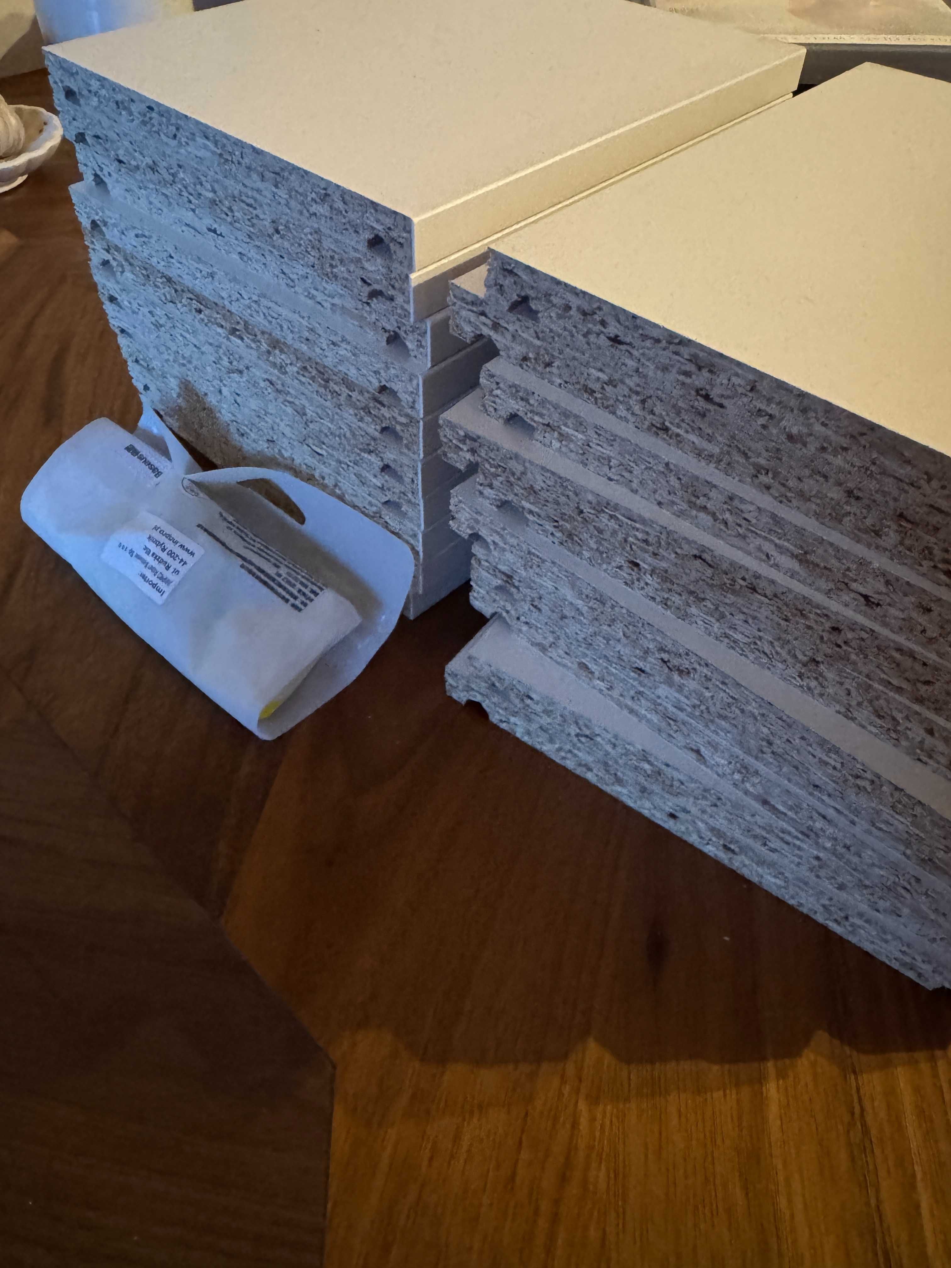 Półki IKEA GNEDBY – komplet 2 sztuki, biały, stan bdb