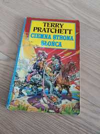 Terry Pratchett Ciemna strona słońca