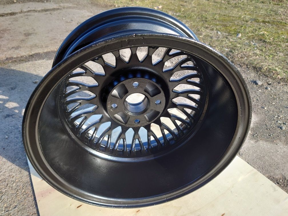 R15, 4x108, Eta Beta Lucy 4C 7J x 15H2 ET42