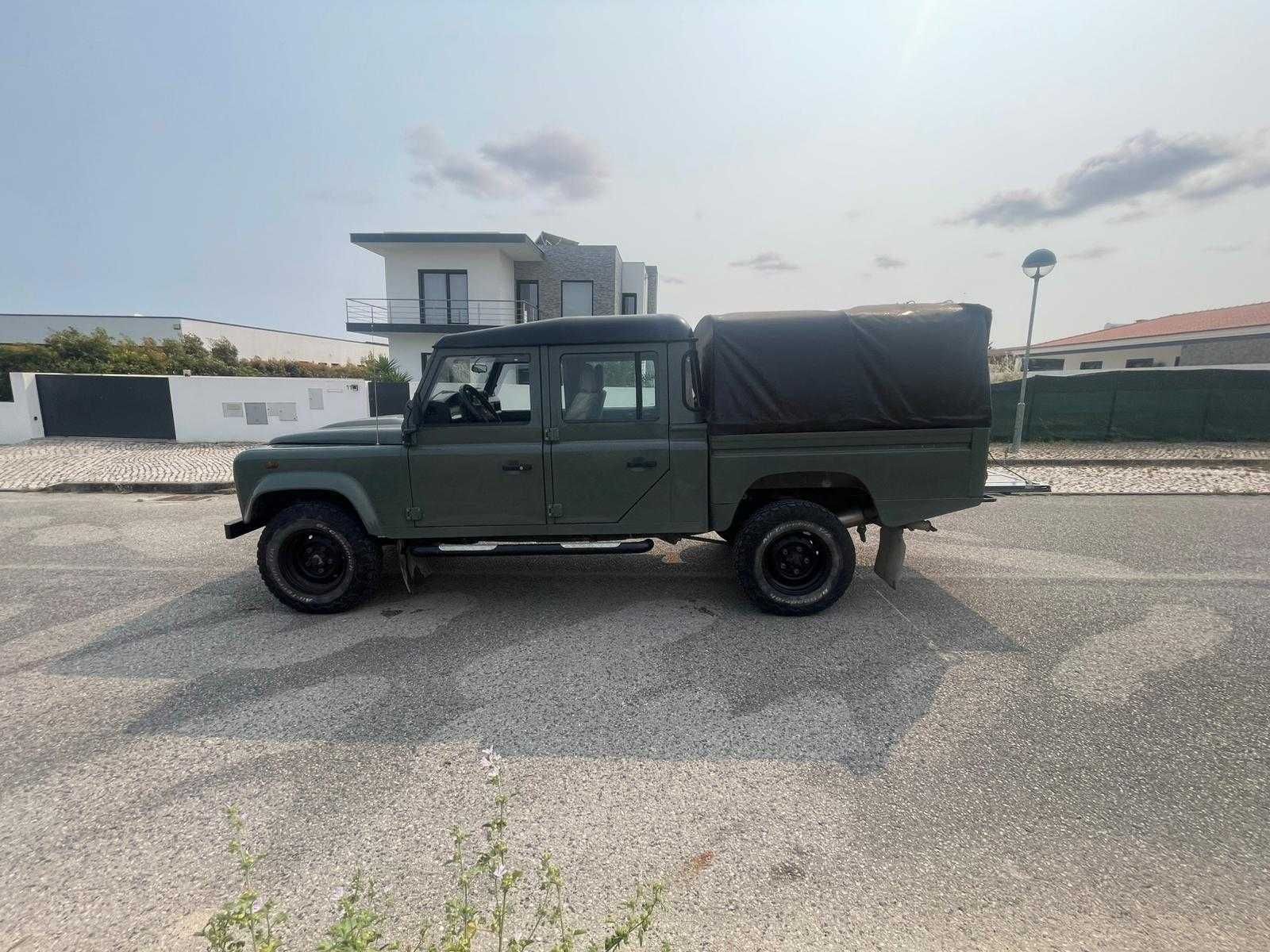 Land Rover Defender 130