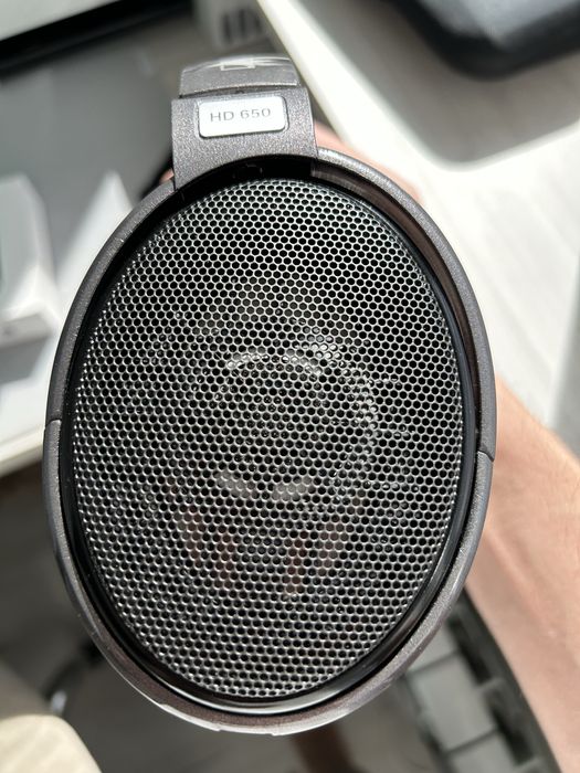 Навушники повнорозмірні дротові Sennheiser HD 650