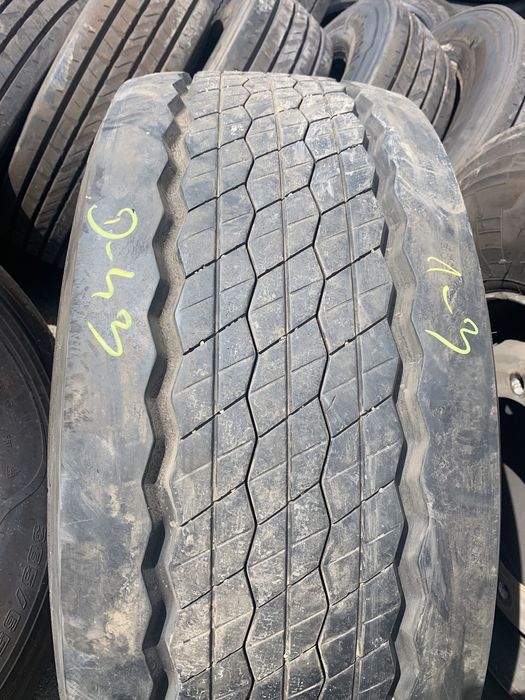 D45. 385/55/22,5 Bridgestone Duravis
