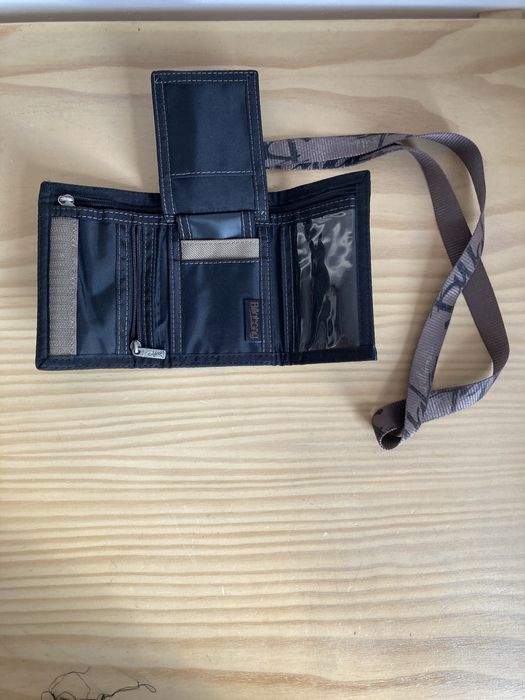 Carteira Billabong em ótimo estado