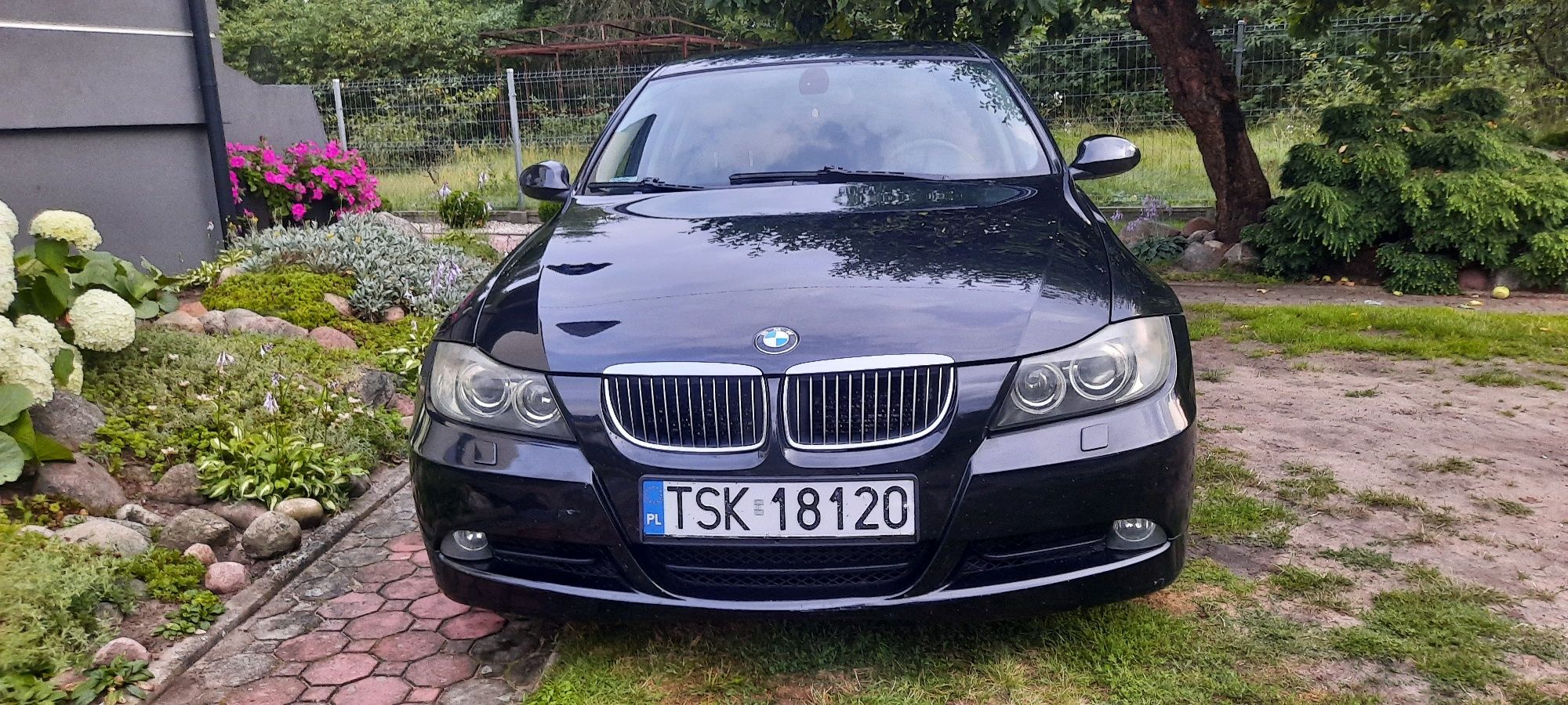 Sprzedam BMW E90 320D 2006R.