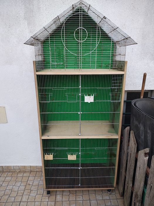 Vendo viveiro feito á mão