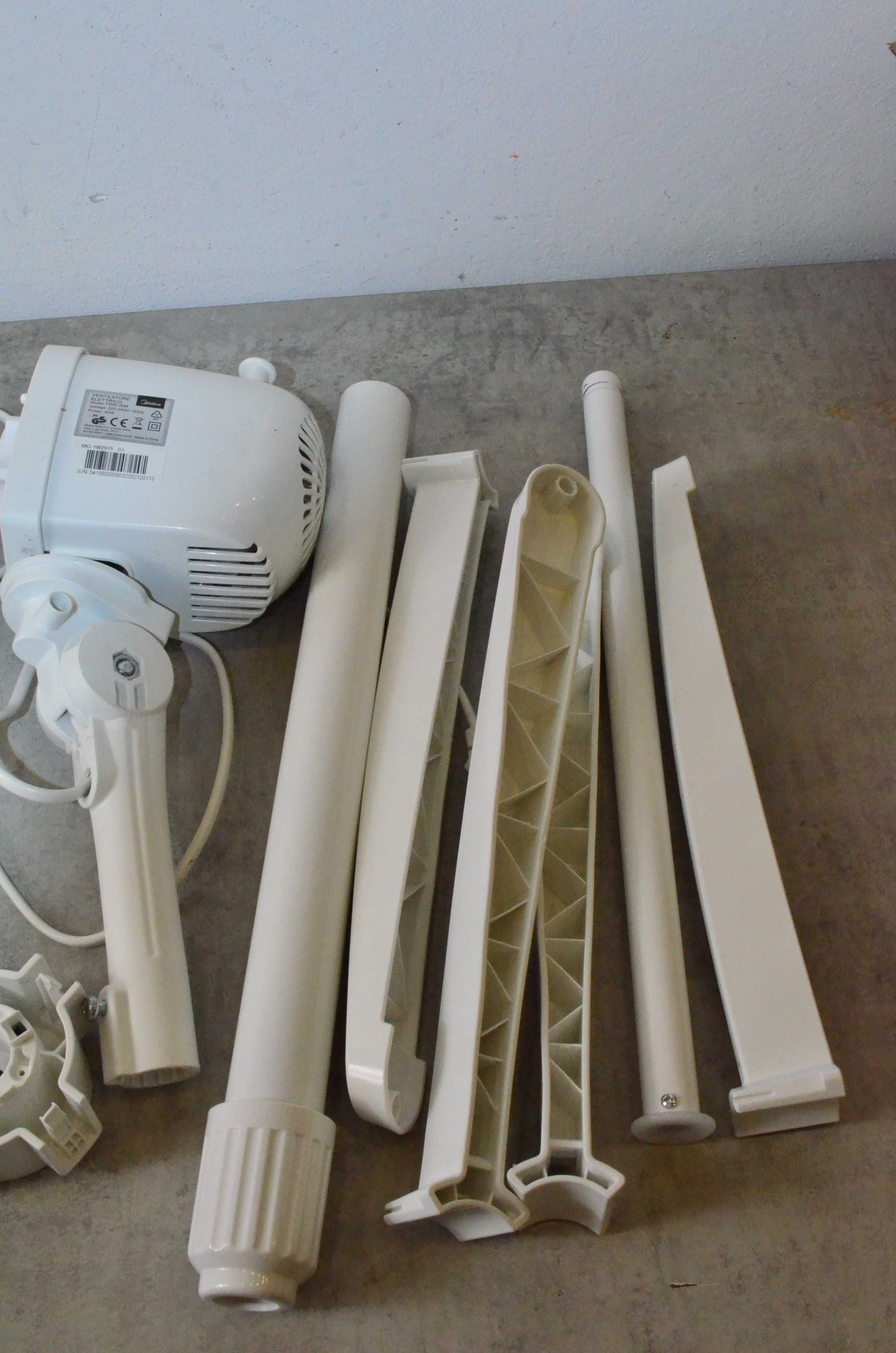 Wentylator podłogowy  Midea FS40