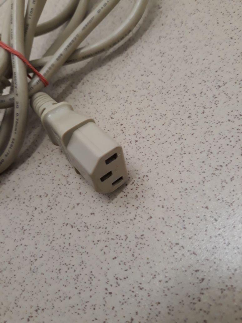 Kabel przedłużający zasilający do komputera monitora