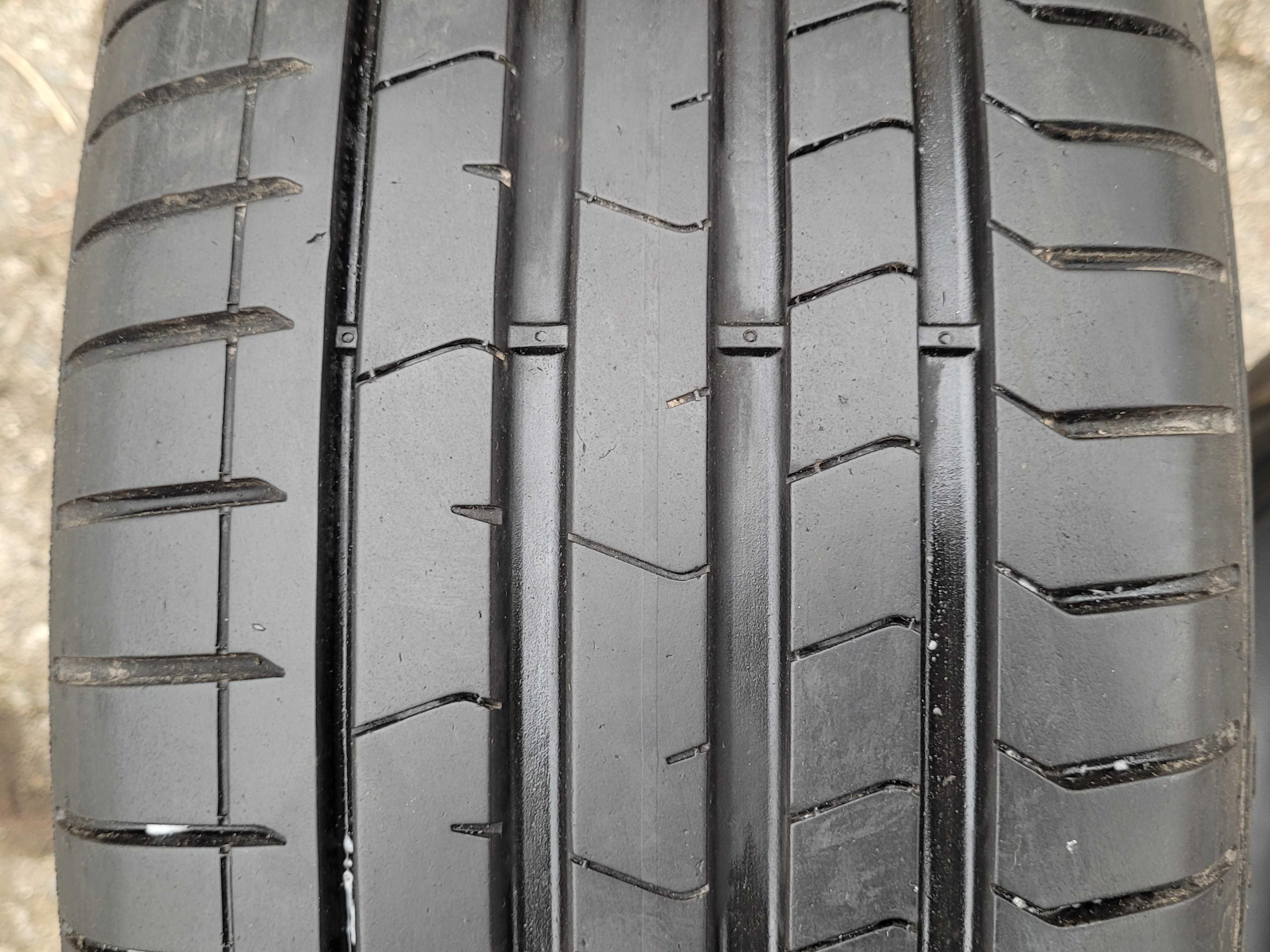 Lato Opony Bmw X2 225/40 20 Pirelli PZero Ran Flat 4szt