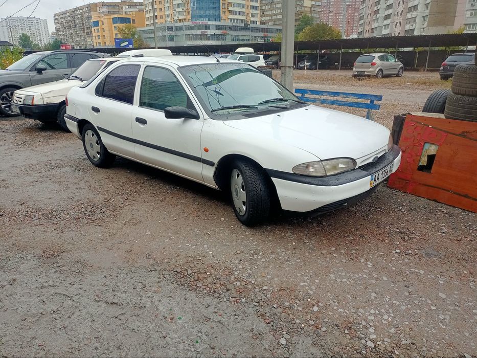 Продам Форд мондео.
