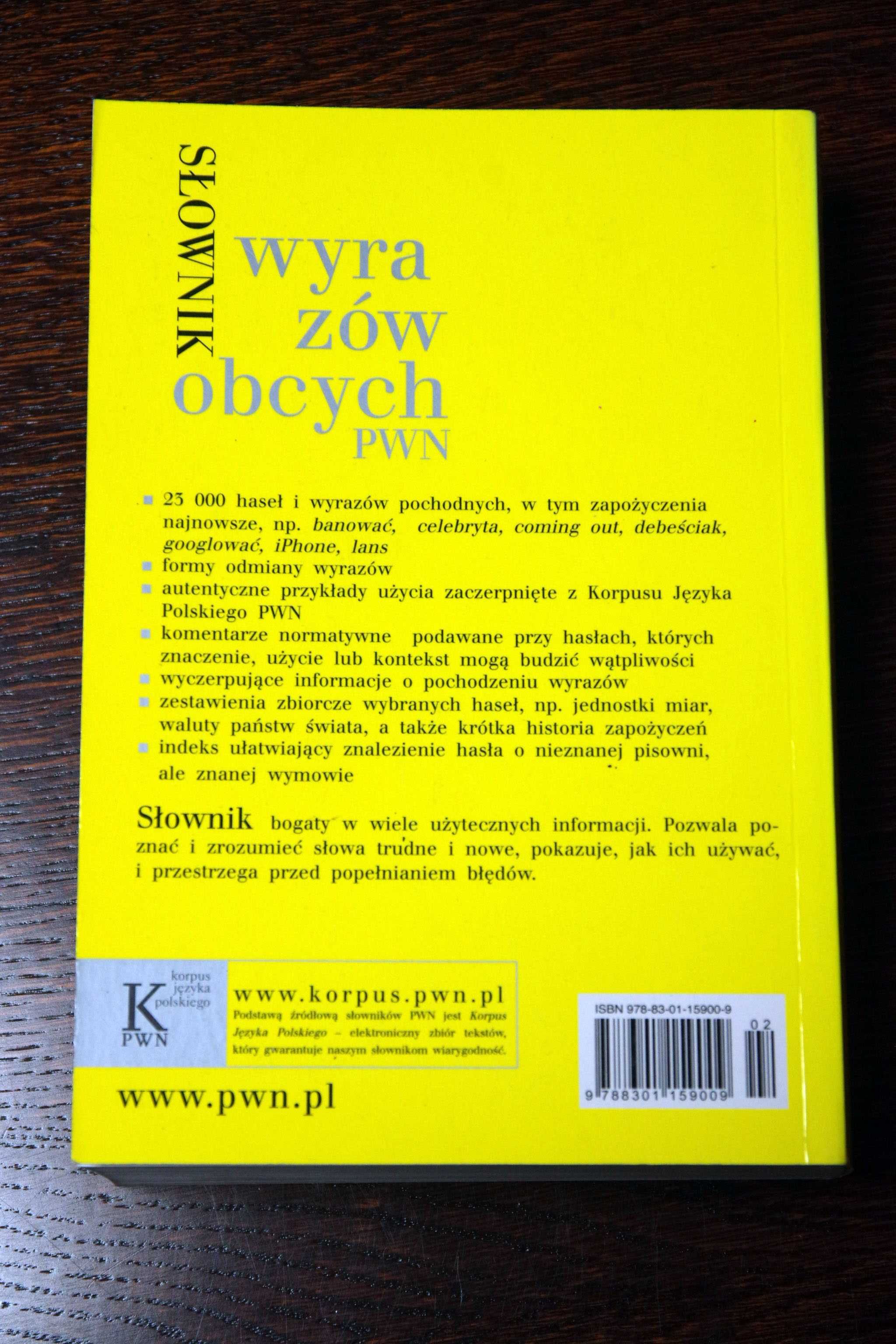 SŁOWNIK wyrazów obcych z przykładami i poradami