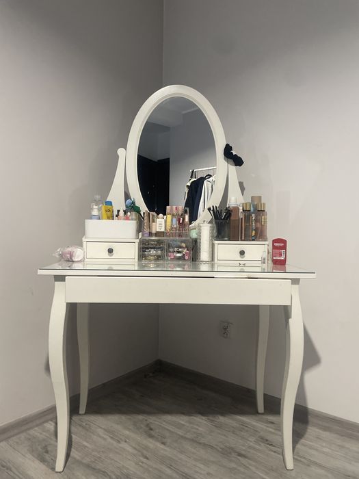 Toaletka ikea hemnes