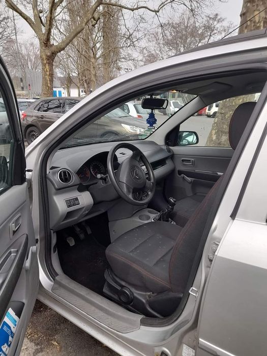 Продам свою машину Mazda DY 2 2004 Власник!