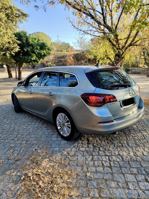 Opel Astra 2.0CDTi versão Executive S/S