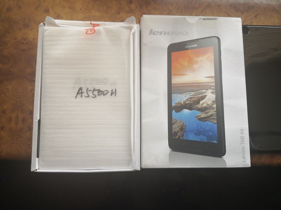 Планшет Lenovo A5500-H Tab A8 3G