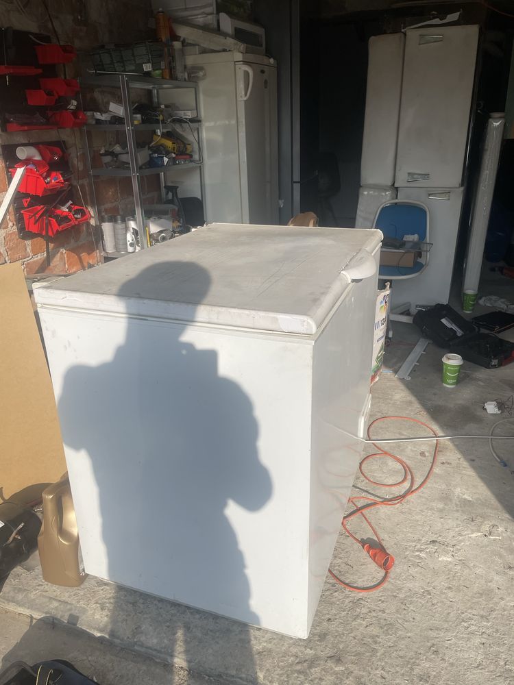 Sprzedan  zamrazarke elektrolux o pojemnoci 260l
