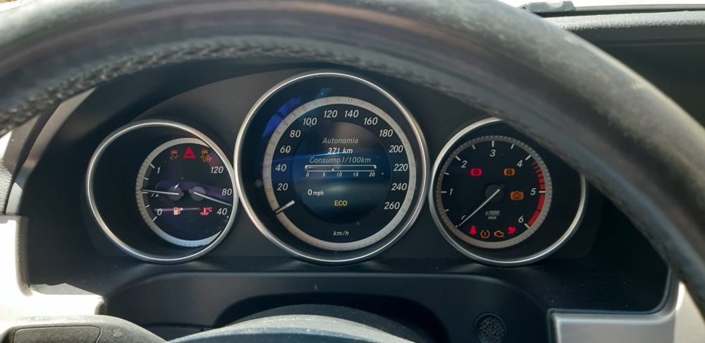 Vendo Mercedes 200 E blueteck