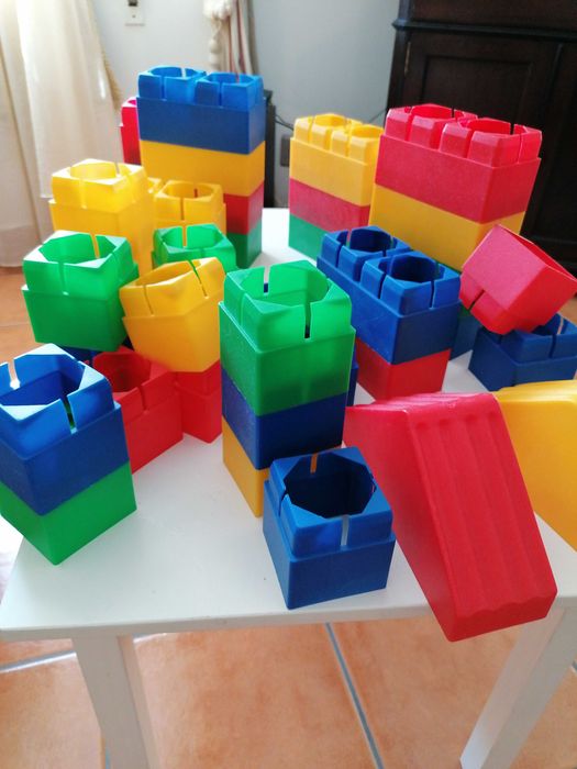 Jogo educativo cubos