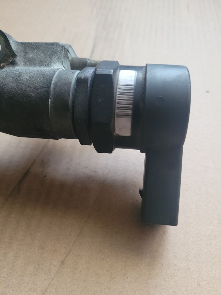 Listwa wtryskowa BMW e46 d320