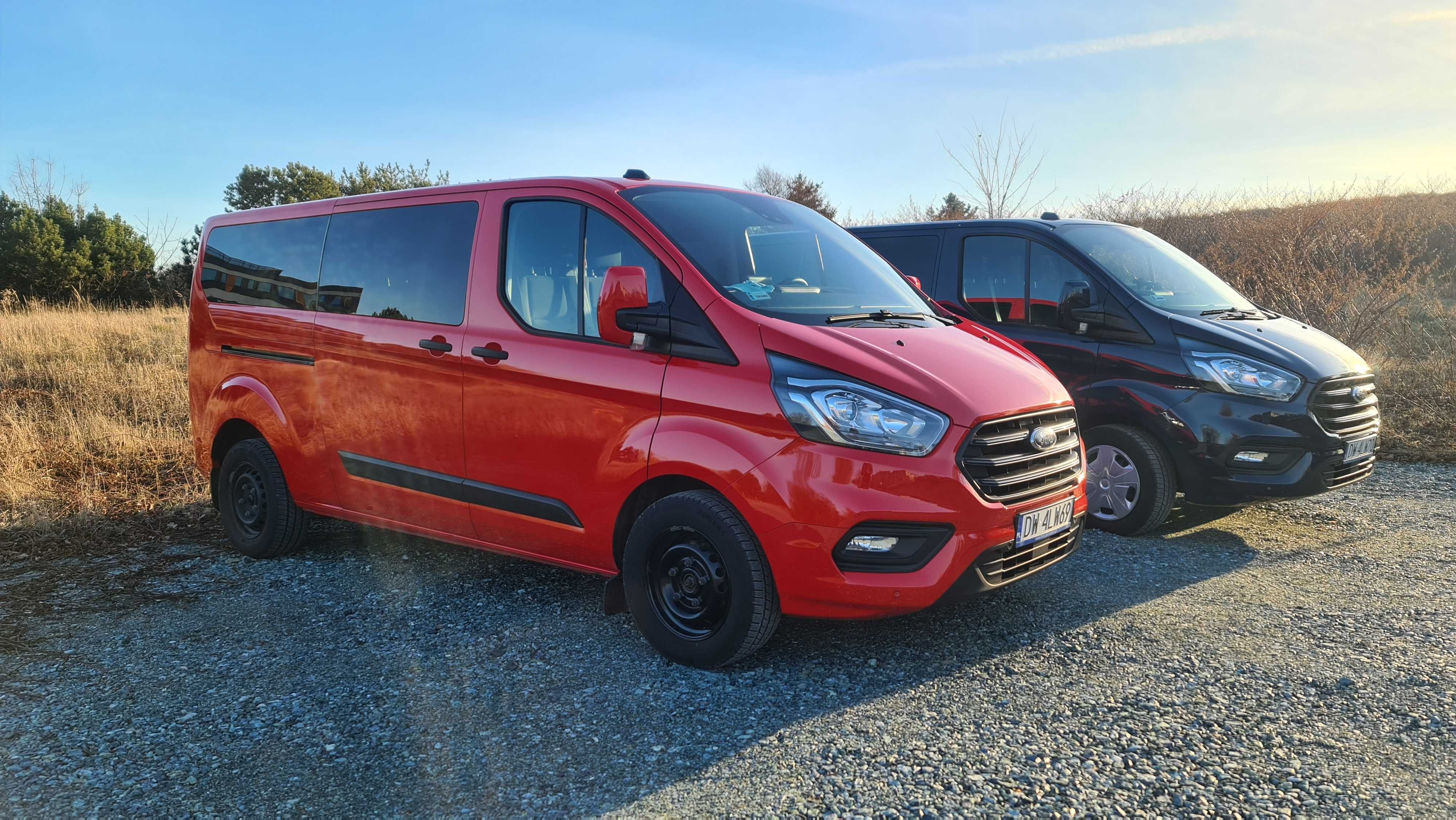Wynajem wypożyczalnia busów busa 9-osobowego automat hak box
